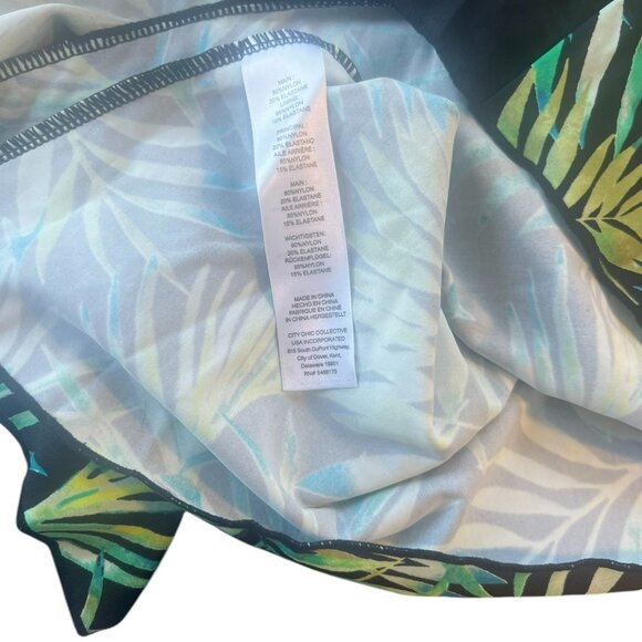 Women's NWT Evans Swimwear Flyaway Green Palm Print Tankini Top Size 14 - Picture 7 of 7